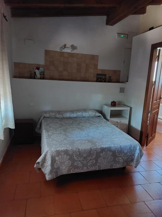 Higueras Y Olivos Villa Candeleda Eksteriør bilde
