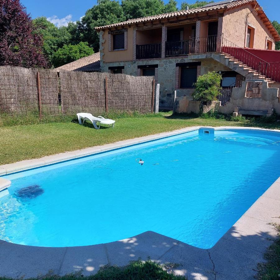 Higueras Y Olivos Villa Candeleda Eksteriør bilde