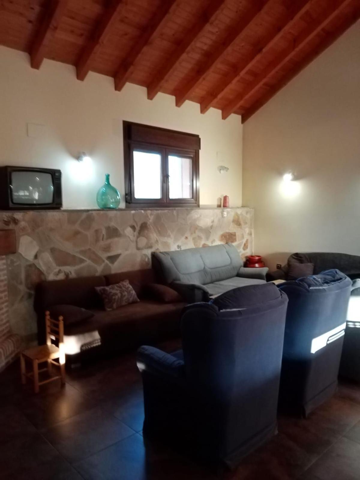 Higueras Y Olivos Villa Candeleda Eksteriør bilde