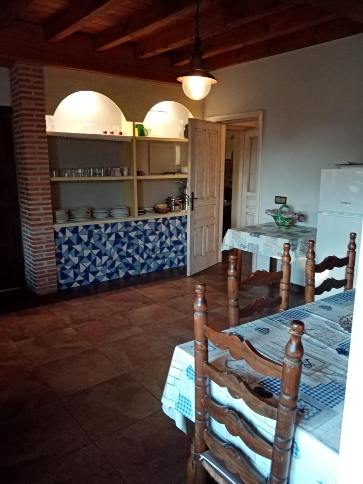 Higueras Y Olivos Villa Candeleda Eksteriør bilde